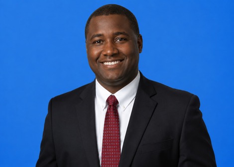 Lawrence Drew Headshot